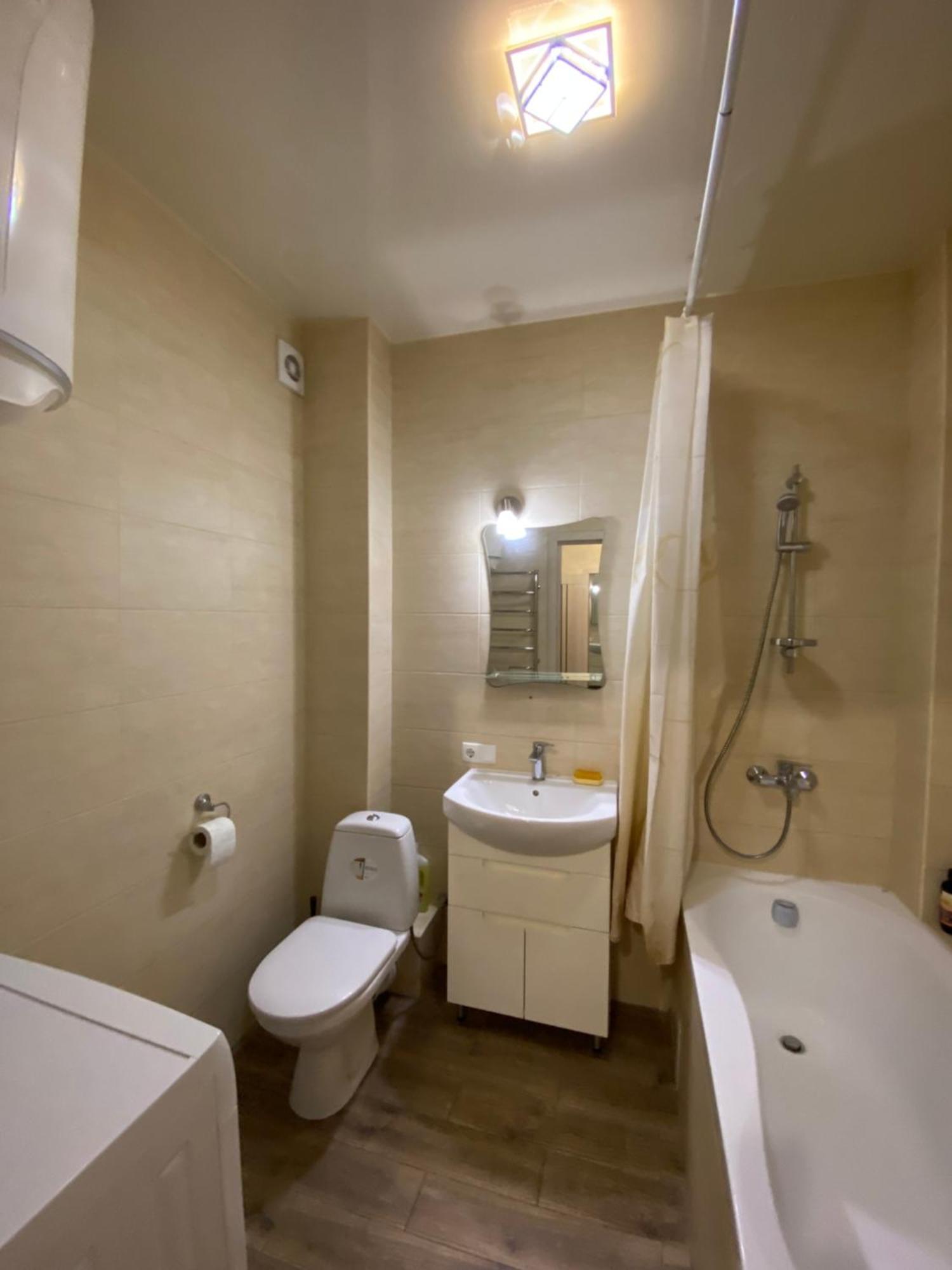 New Studio Apartment Одесса Экстерьер фото